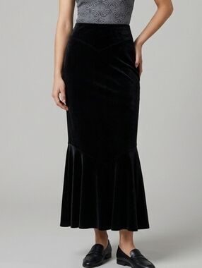 Black Velvet Maxi Skirt Mermaid Cut Fits Large Soft Stretchy